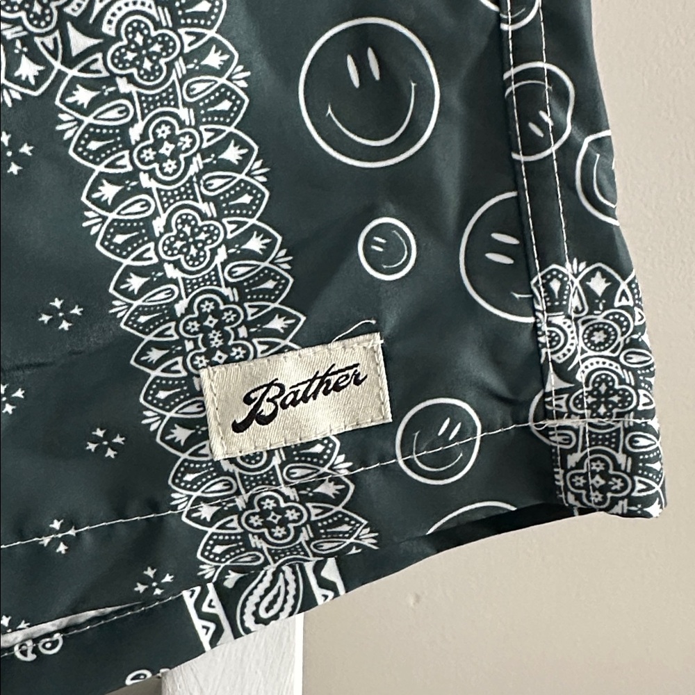 NWT Bather Bandana Swim Trunks - Picture 5 of 9